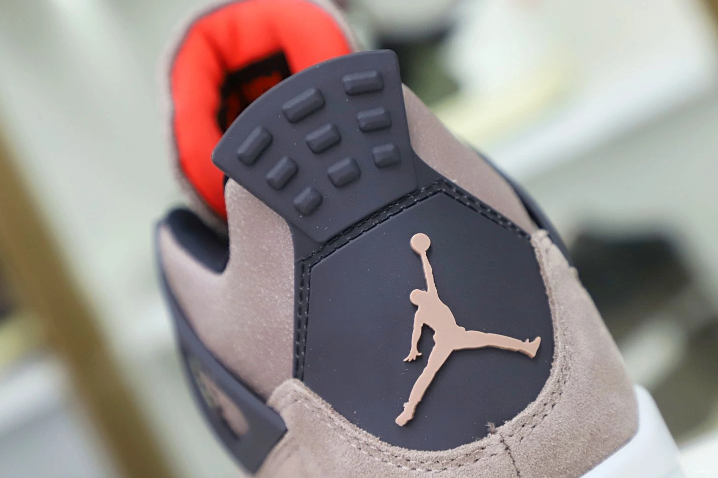 HAZE' 4 'TAUPE RETRO JORDAN AIR 0802